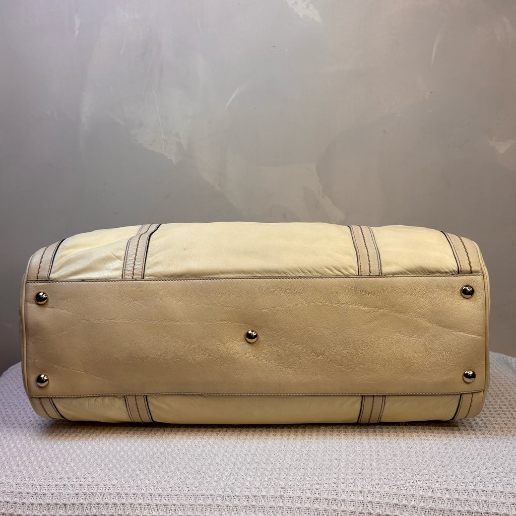 Gucci 98 New Women’s Bow White Boston Handbag Size 42*28