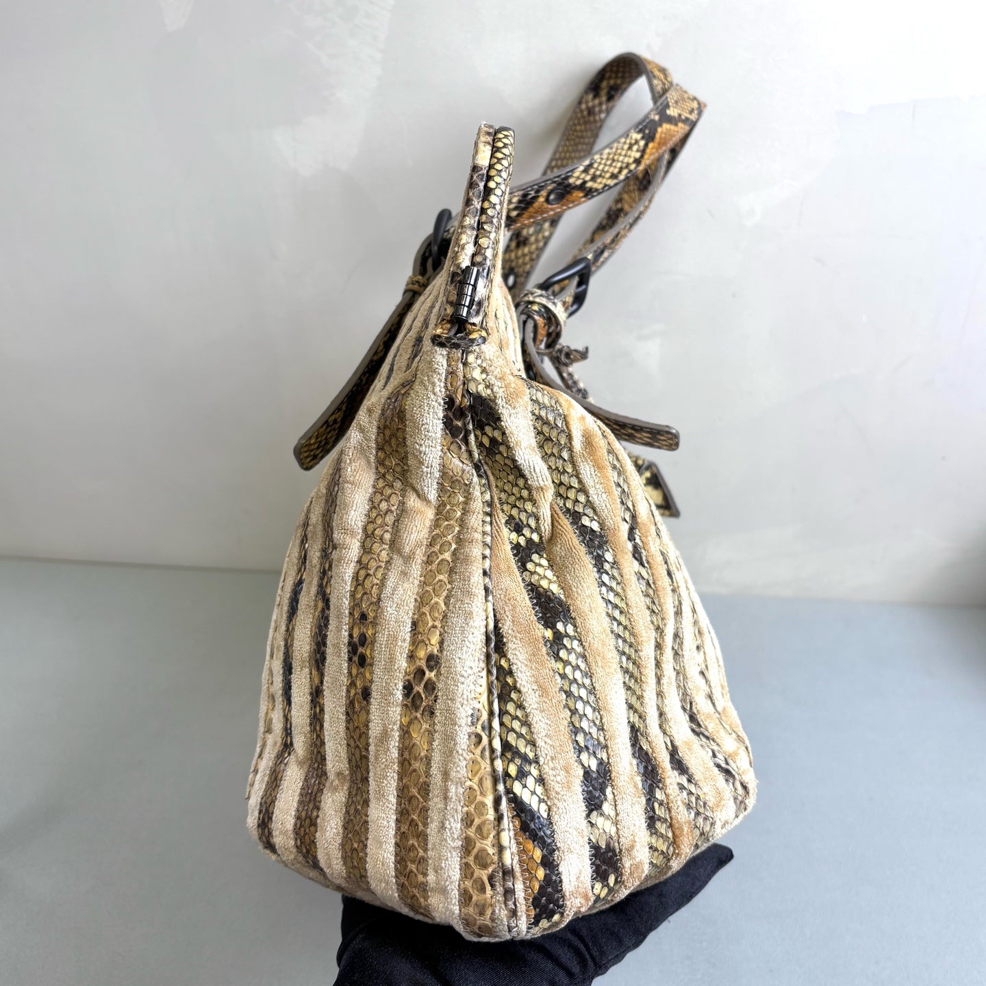 bv/Botega Veneta 99% New Serpentine Tote Bag Melange Color Size 39*26
