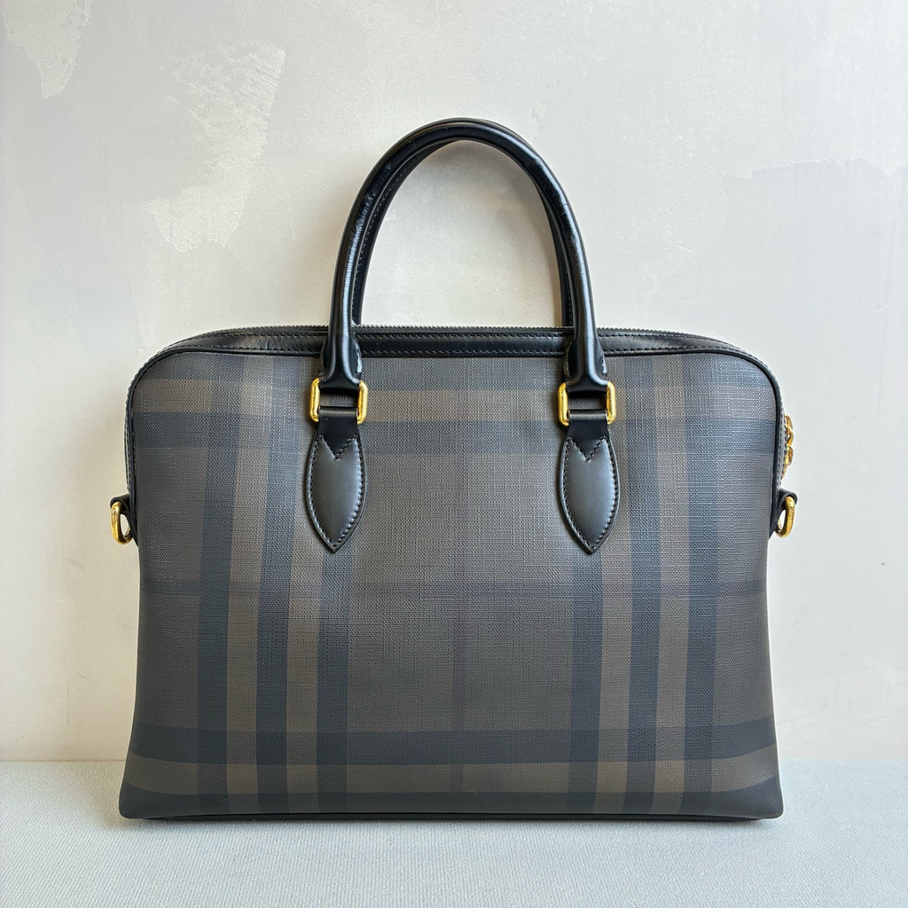 Burberry Leather Men's Briefcase Size 36*28 Like New 99%
