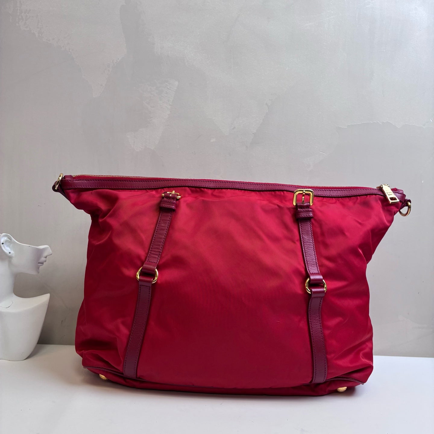 Prada BR4253-ZMY-F0011 Length 35 x Width 12 x Height 29 cm