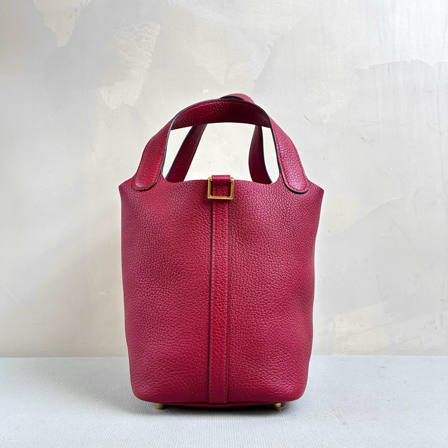 Hermès Y刻 Picotin 18 Basket Bag in Burgundy with Gold Hardware, Size 18*19
