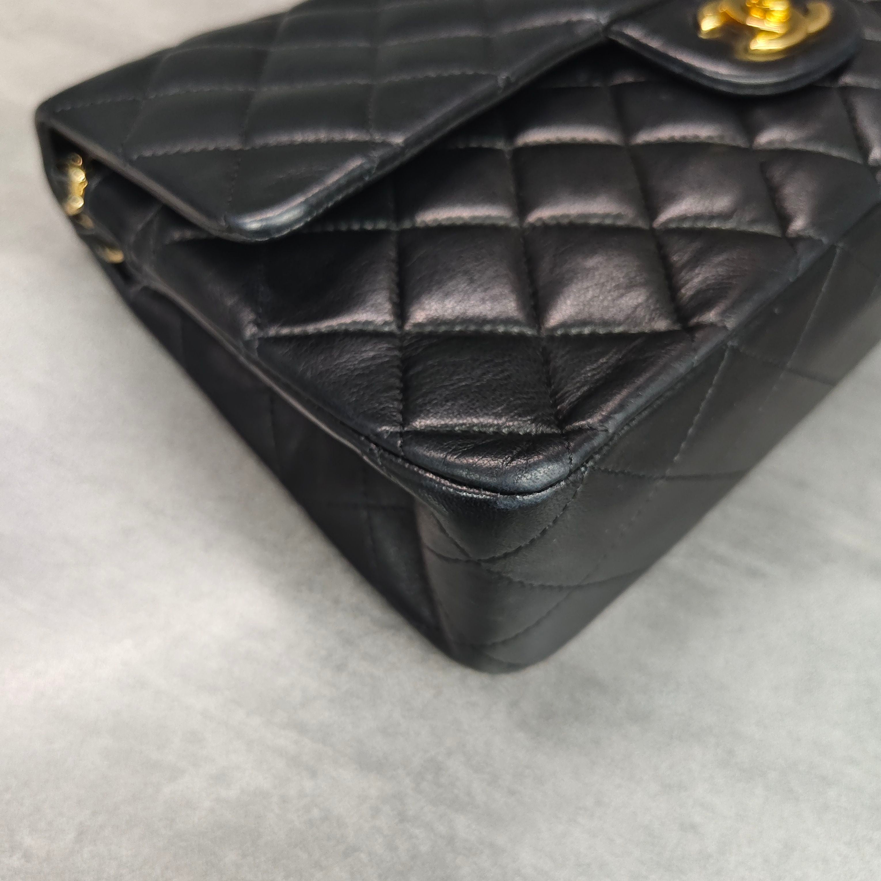 Chanel CF Medium Black Gold Lambskin Chain Bag 12 Opening No Card Structured Shape Clean Interior