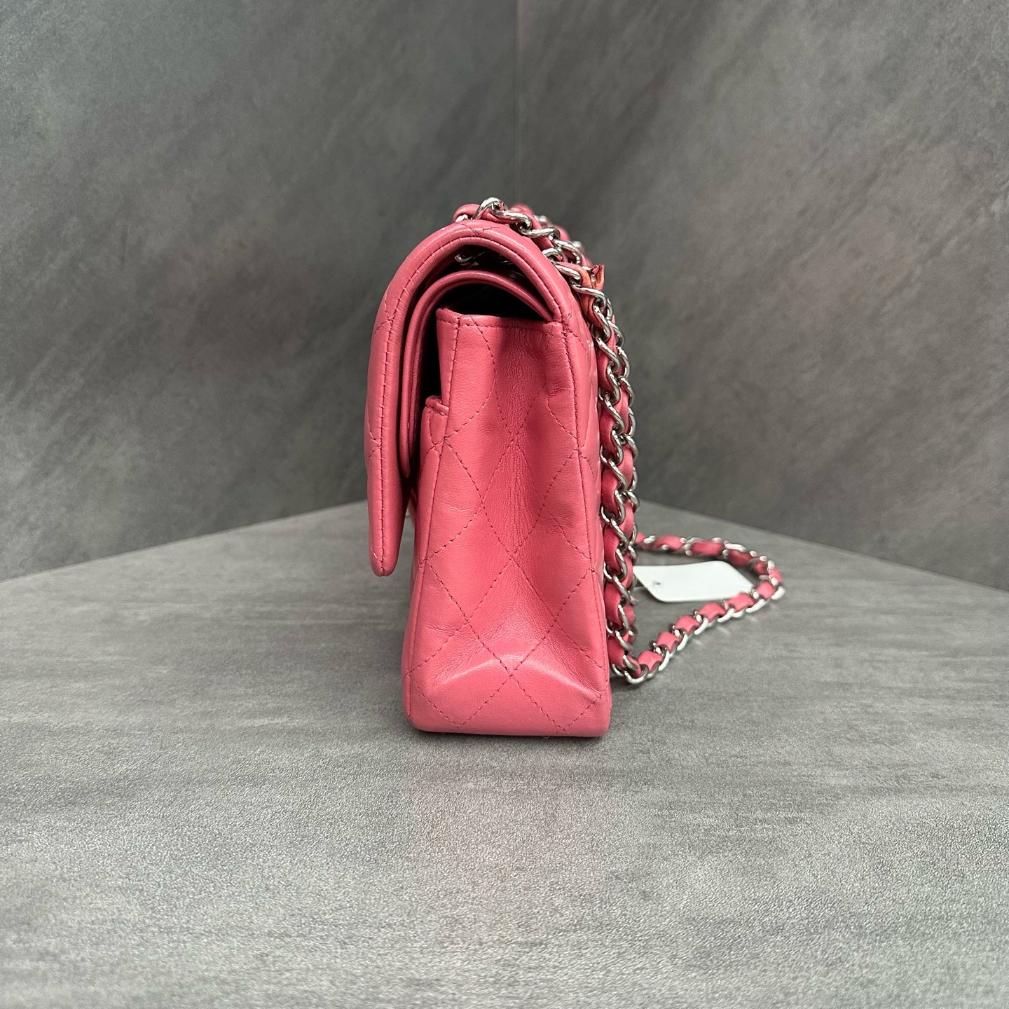 Chanel cf medium size pink silver sheepskin chain bag, 16K opening, three-dimensional display, clean inside