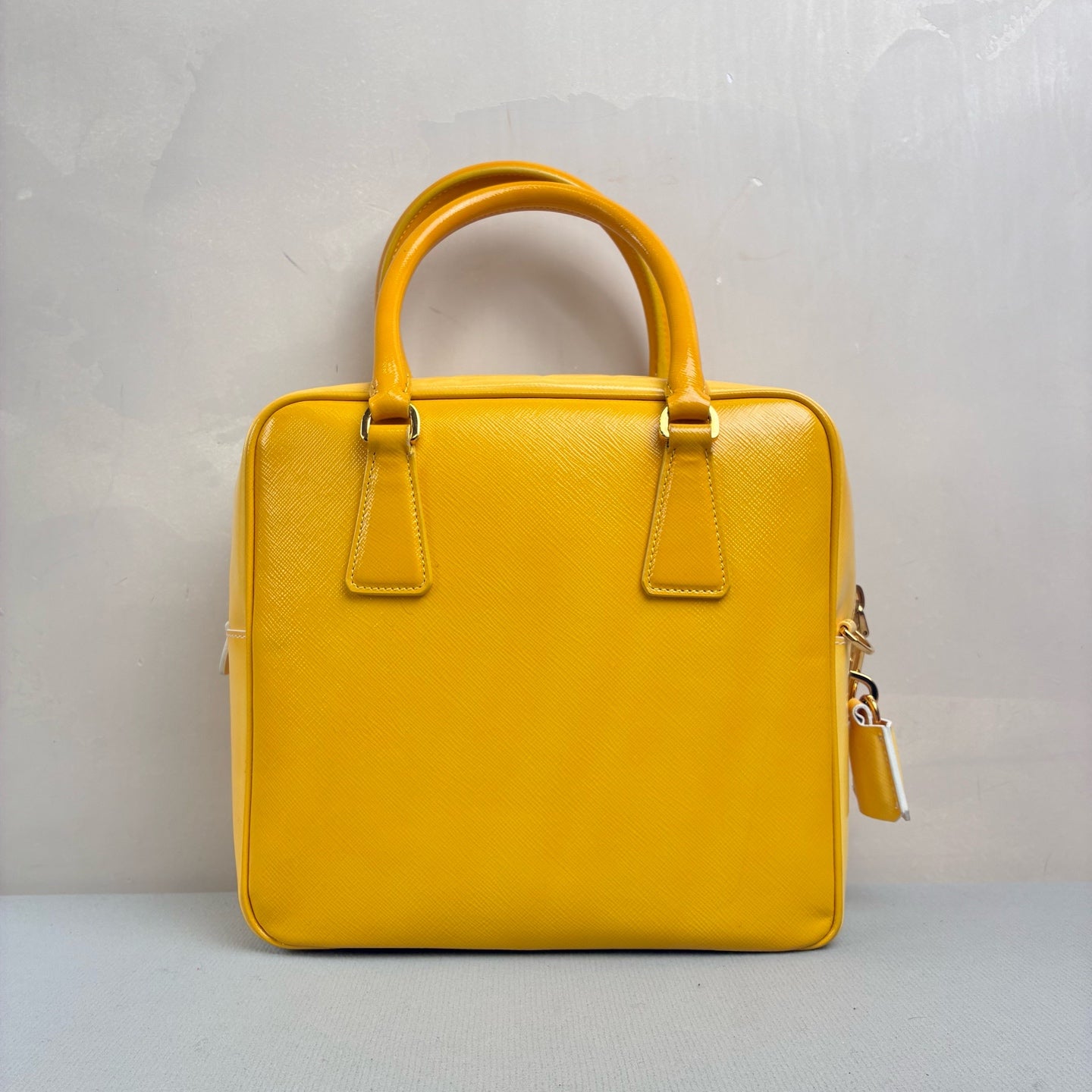 Prada Yellow Handbag Crossbody Box Bag 98% New Size 23*21