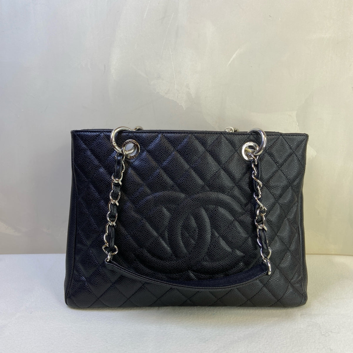 Chanel Black Silver Litchi Leather GST Chain Shoulder Bag Size 32.5*24  13-opening