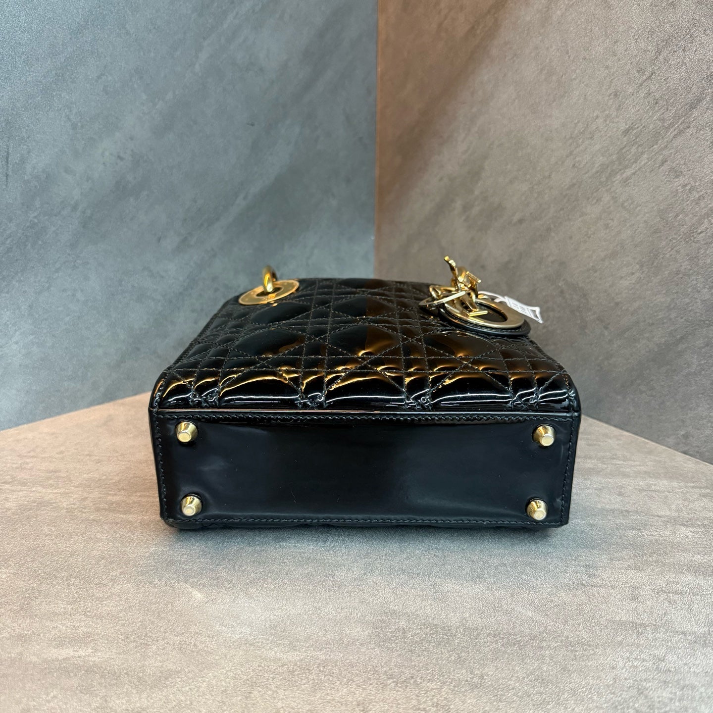 Dior Lady Dior black and gold patent leather three-grid Diana bag, 2017 serial code
