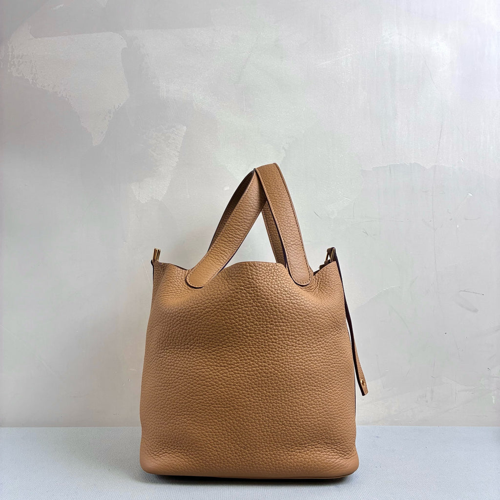 Hermès 99% new Z刻 Basket 22 in Biscuit color with gold hardware, size 22*21.