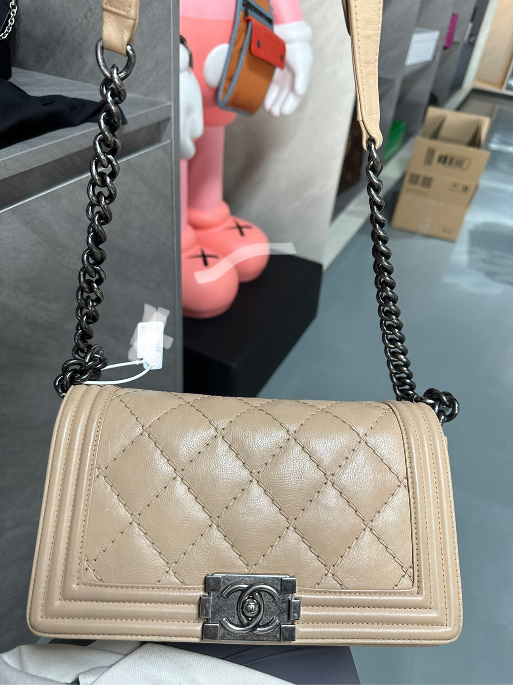 Dior Lady Dior Mini with 4 compartments, pink with gold-tone hardware, emblem shoulder strap, serial number starting with 17, serious buyers only.