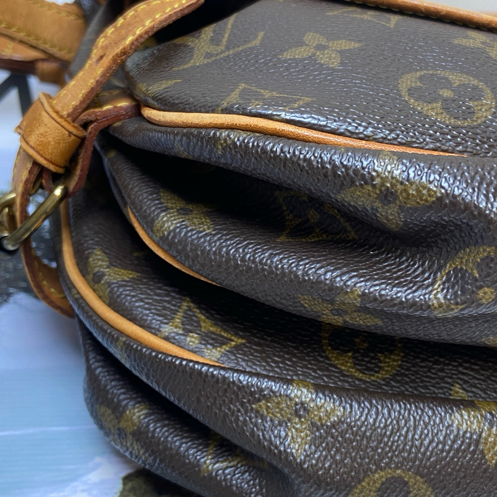 LV/Louis Vuitton Classic Monogram Vintage Small Gemini Shoulder Bag 98% New Size: 28*18*12 Monogram Coated Canvas