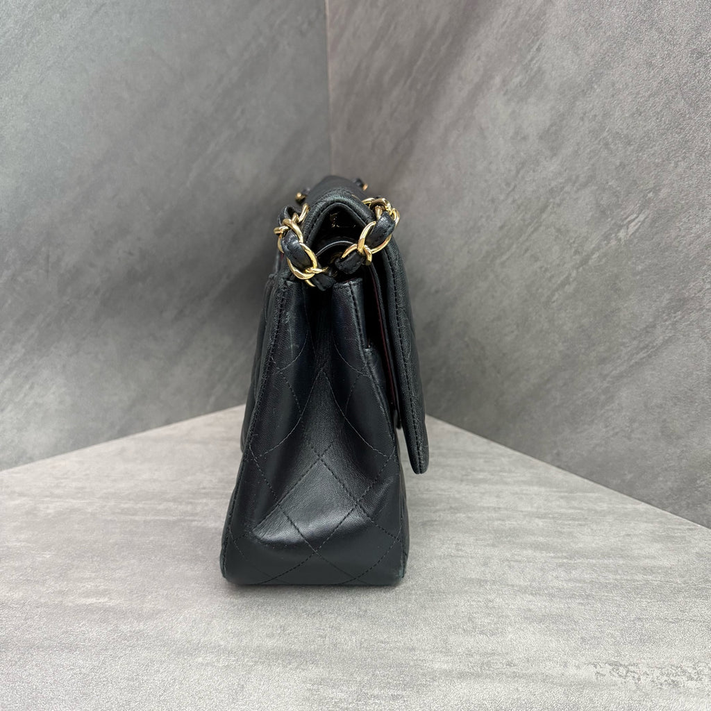 Chanel cf jumbo Black Gold sheepskin chain Bag 24 kai