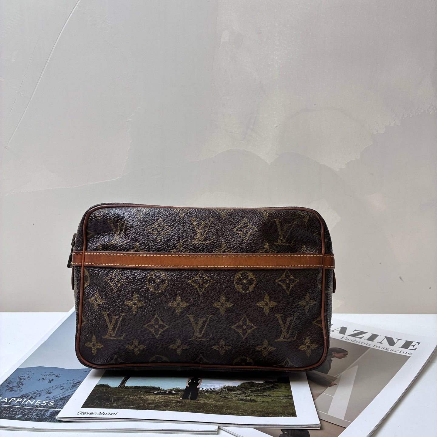 LV/Louis Vuitton Monogram Camera Bag Clutch Pre-owned Length 23cm Coated Canvas