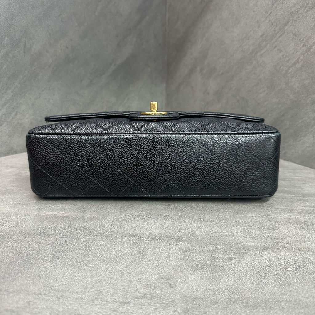 Chanel CF Medium Black Gold Litchi Leather Chain Bag 17 Series, Structured Shape, Clean Interior.