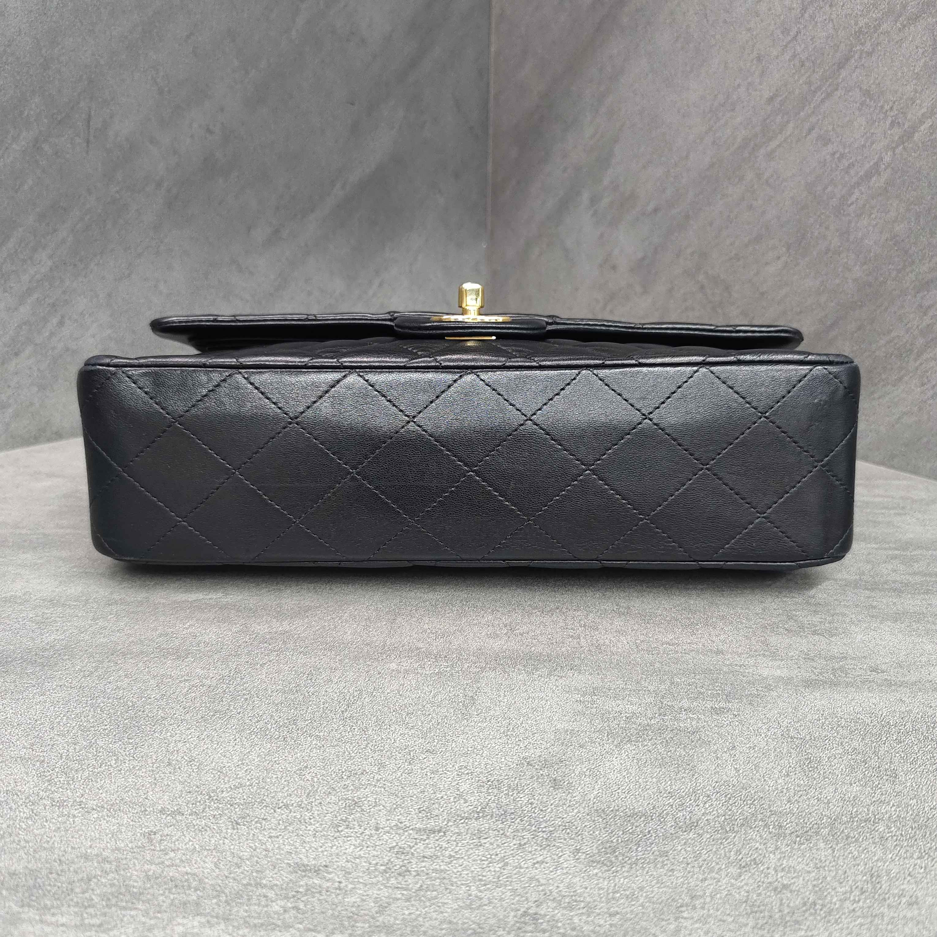Chanel CF Medium Black Gold Lambskin Chain Bag 12 Opening No Card Structured Shape Clean Interior