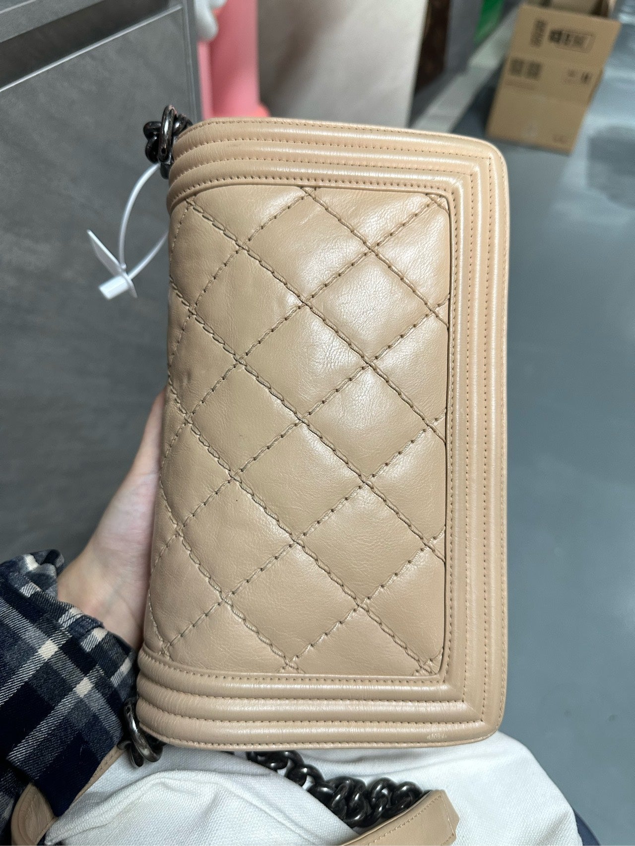 Dior Lady Dior Mini with 4 compartments, pink with gold-tone hardware, emblem shoulder strap, serial number starting with 17, serious buyers only.