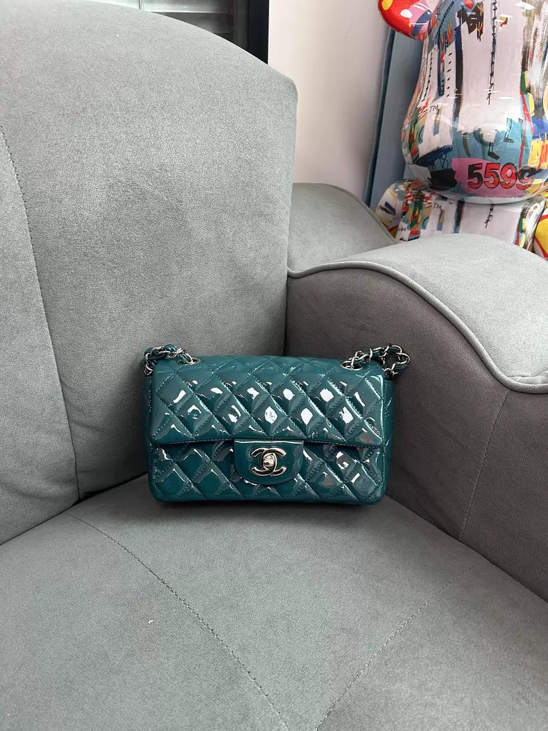 Chanel Chanel cf mini patent leather