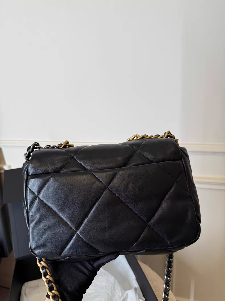 Chanel Chanel 19Bag small