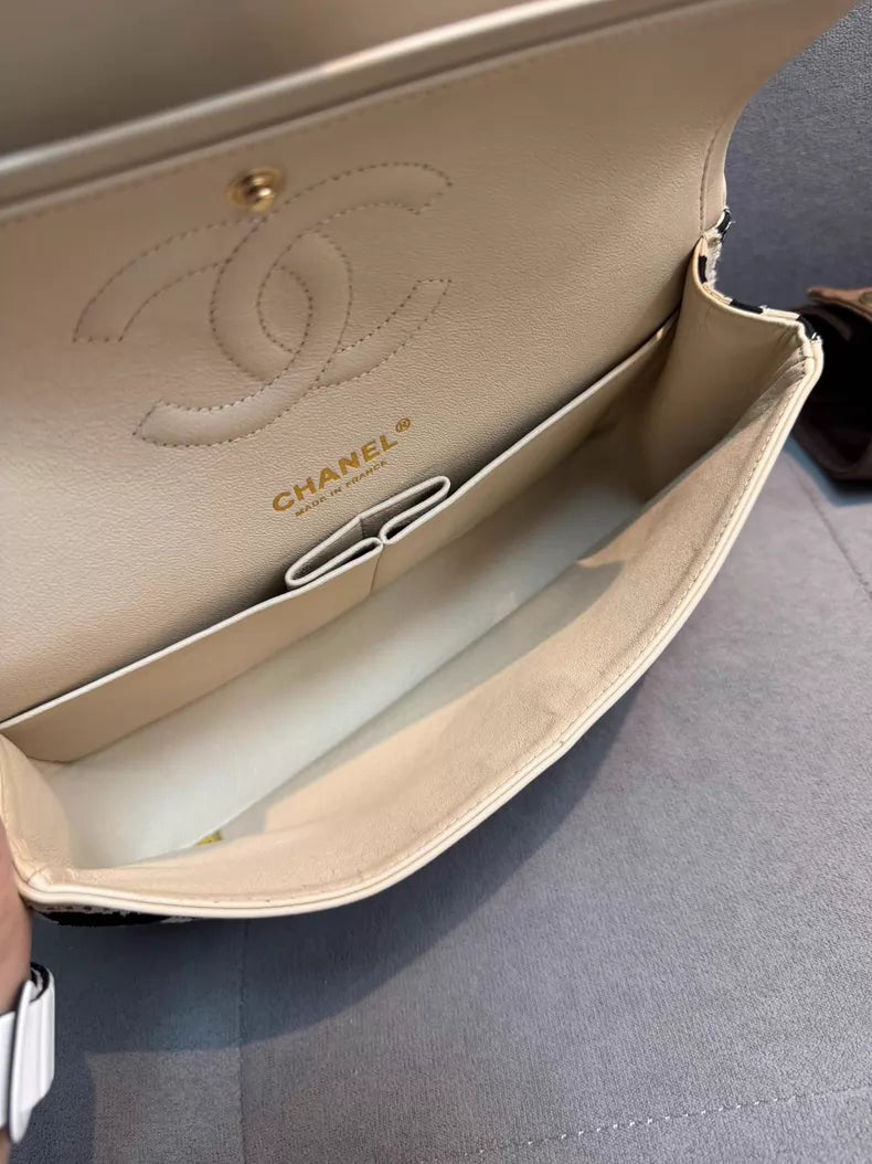 chanel Chanel CF medium chain bag 19
