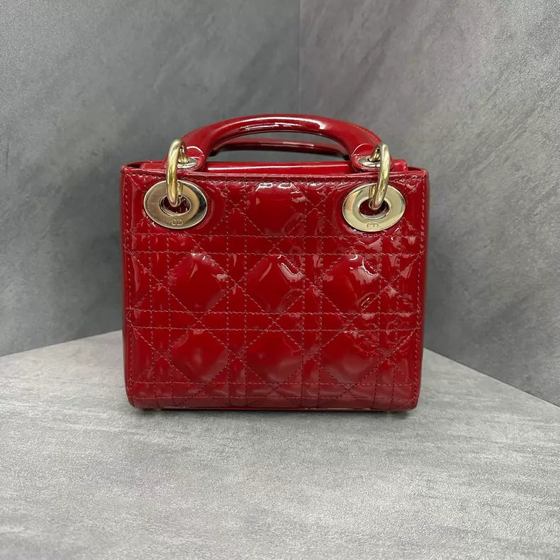 Dior Dior Lady Dior patent leather 3 gold hardware 17