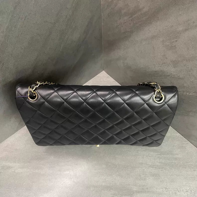 Chanel Chanel cf maxi lambskin 15