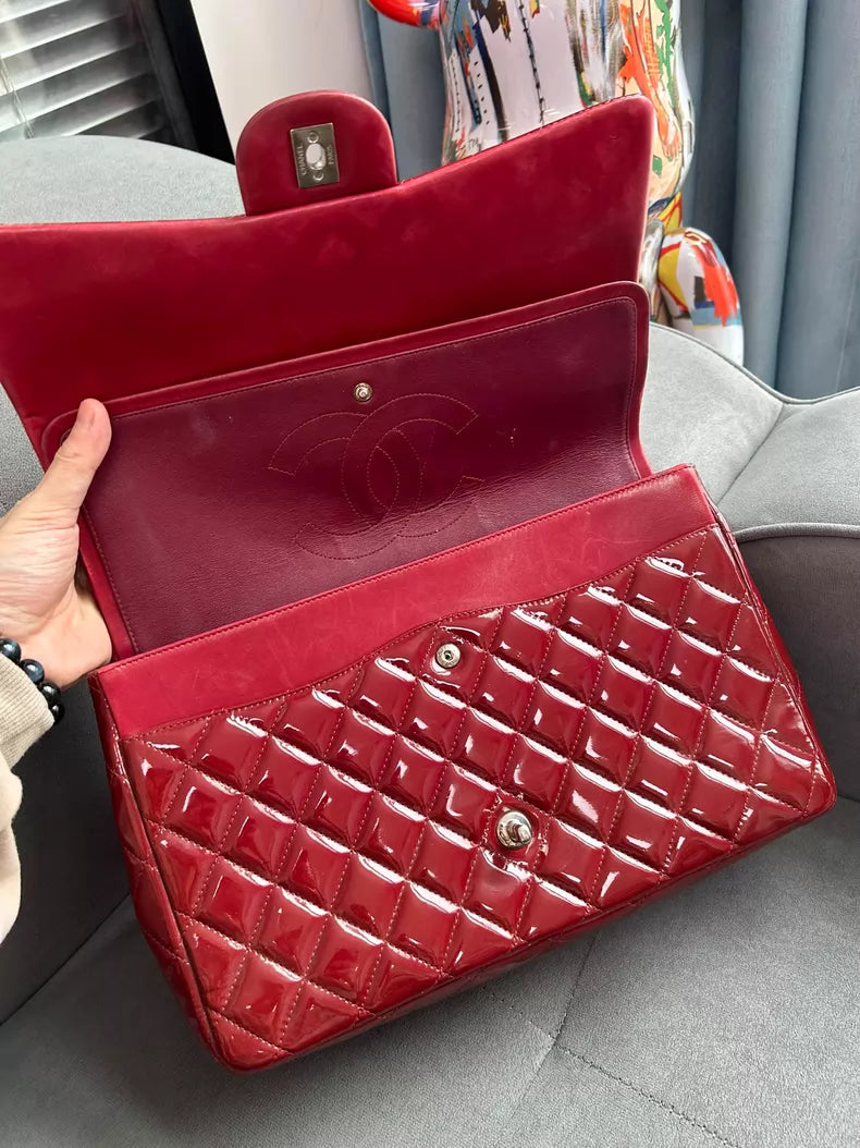 Chanel Chanel cf maxi red large patent leather 15