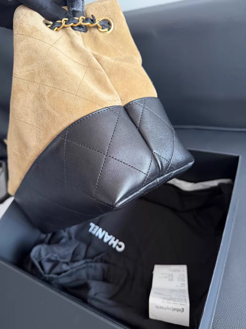 /Chanel Chanel 26s suede hobo