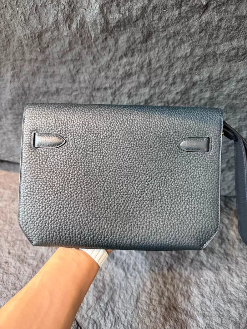 Hermes Hermes Kelly clutch green black