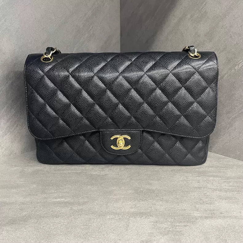 Chanel Chanel cf jumbo pebbled leather chain bag 15