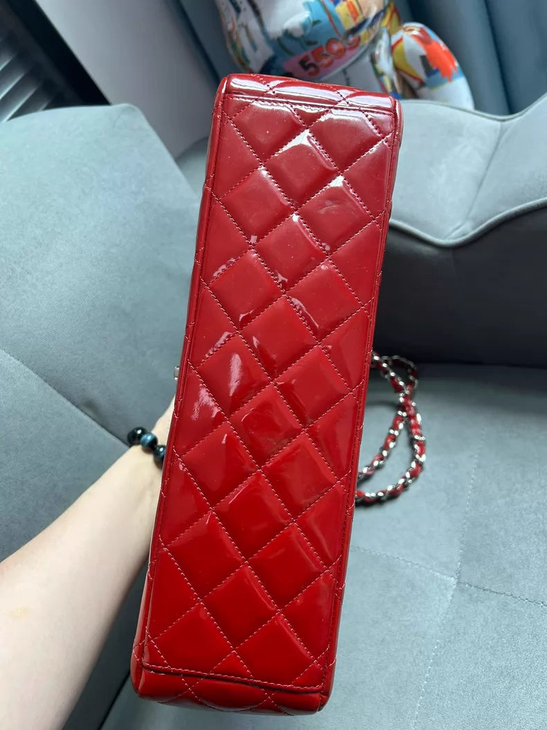 Chanel Chanel cf maxi red patent leather 14