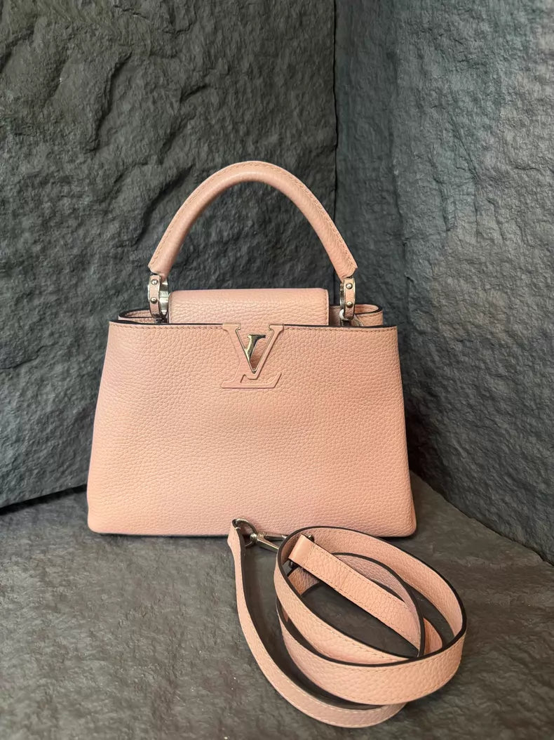 98❤️ LV Louis Vuitton cap bb pink 16