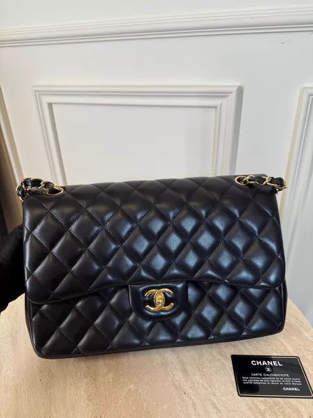Chanel Chanel CF lambskin jumbo 16