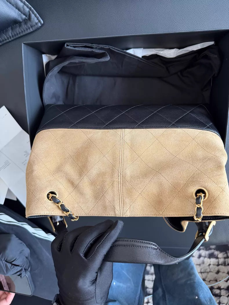 /Chanel Chanel 26s suede hobo