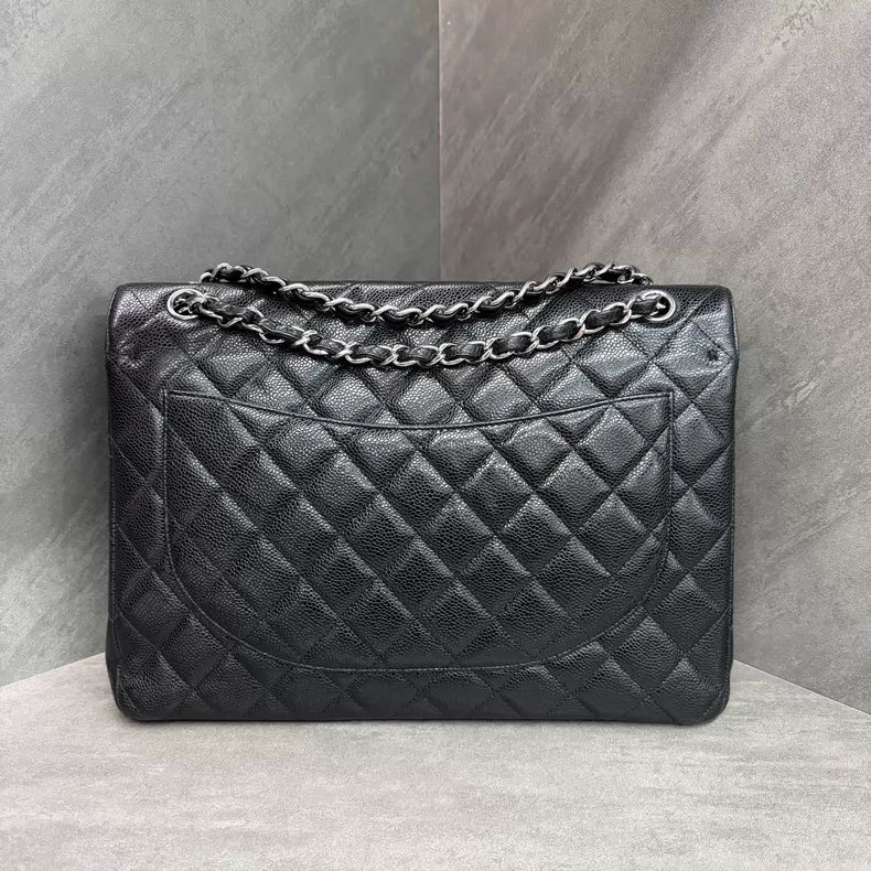 Chanel Chanel cf maxi pebbled leather 14
