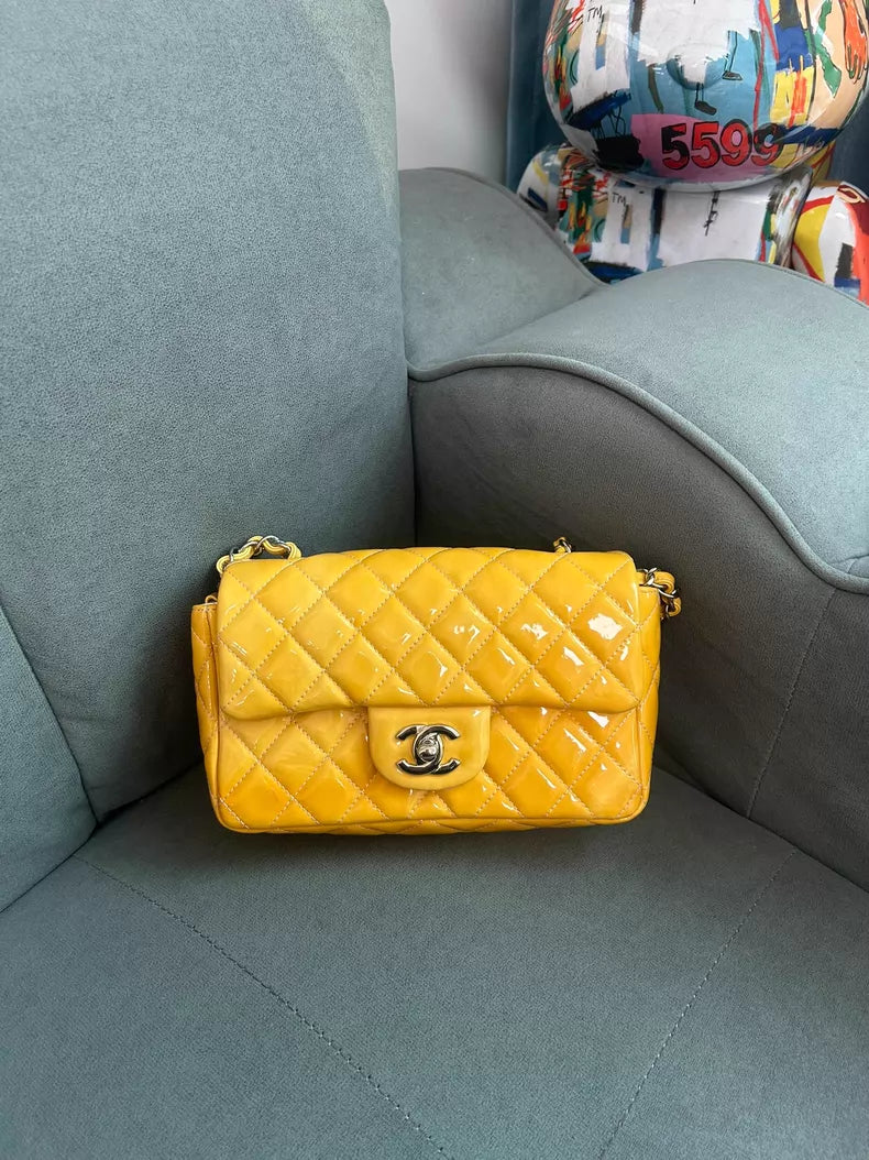 Chanel cf mini pink patent leather 17