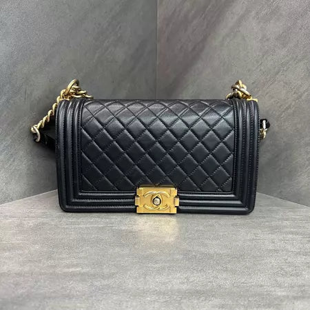 CHANEL Chanel leather leboy chain bag crossbody bag 2