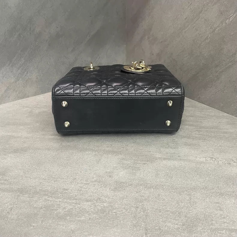Dior /Dior Lady Dior lambskin 1