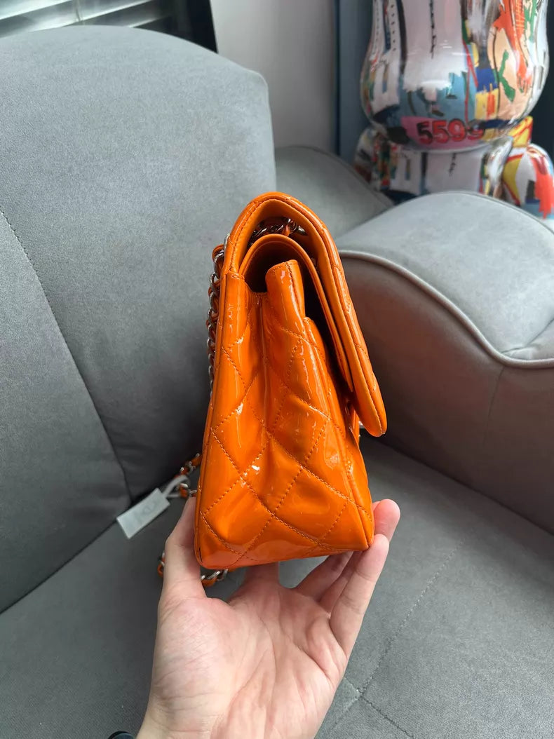 9899 Chanel Chanel cf jumbo patent leather