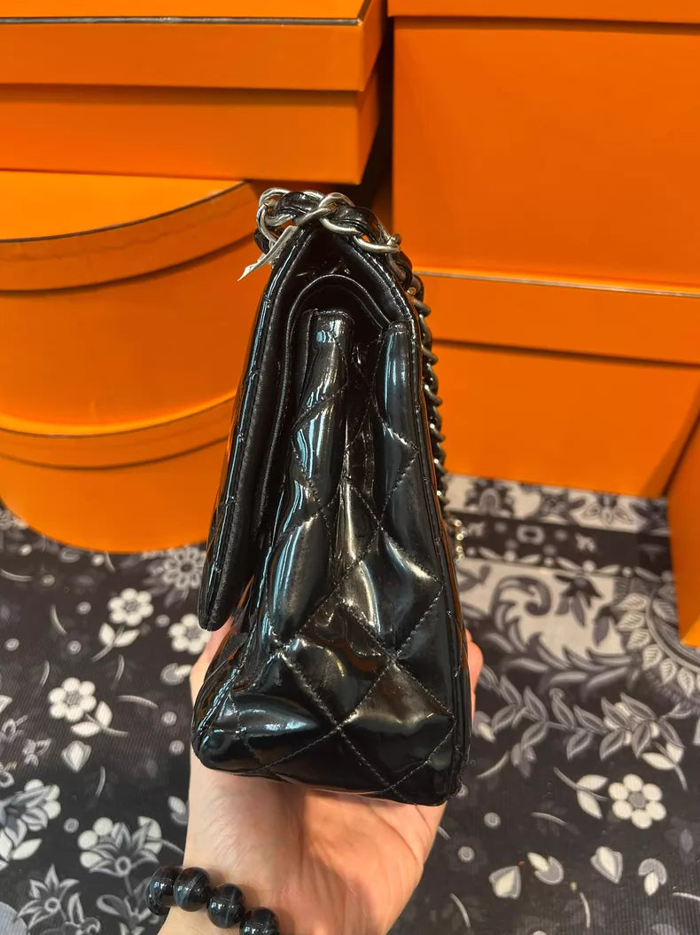 Chanel Chanel cf patent leather jumbo