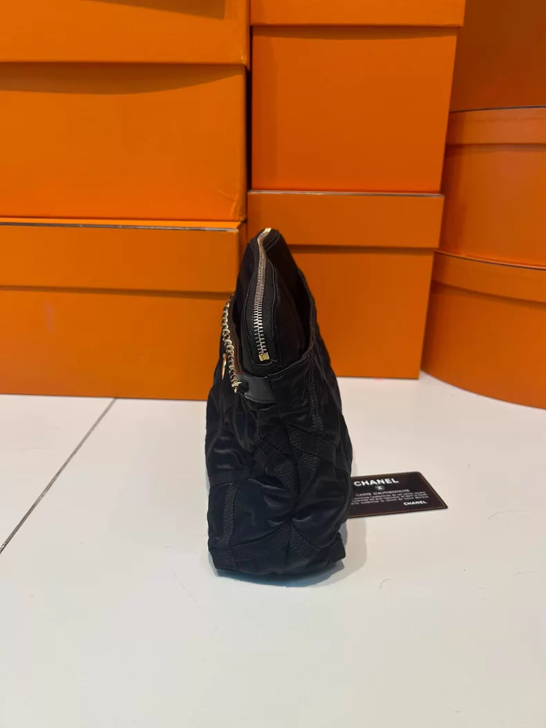 CHANEL Chanel tote black