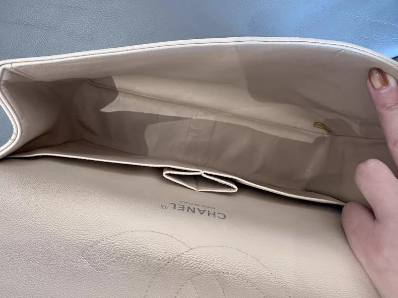 Channel Chanel Cf beige Jummbo silver hardware 17
