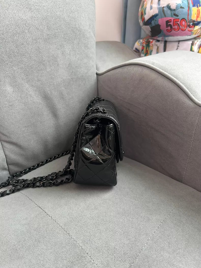 Chanel Chanel cf patent leather so black