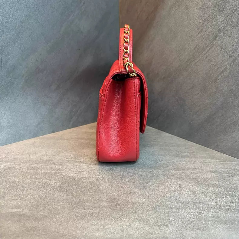 Chanel Chanel 19bag red 28