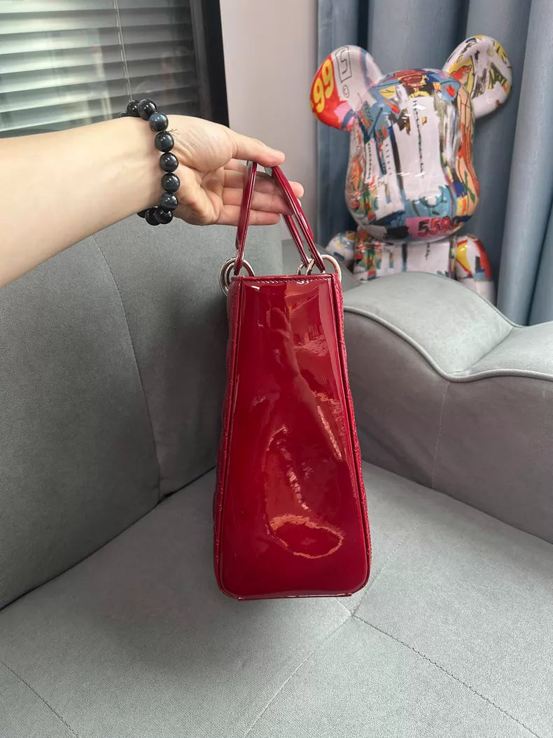 Dior Dior Lady Dior patent leather red 18