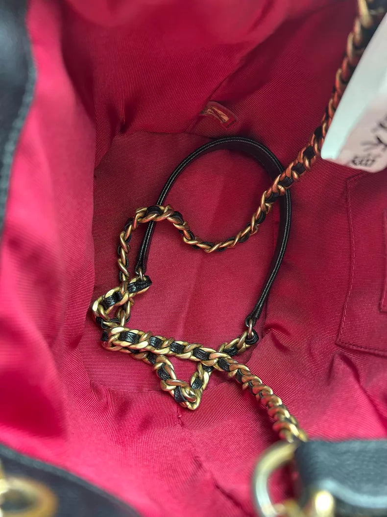 CHANEL Chanel bucket bag pebbled leather 30