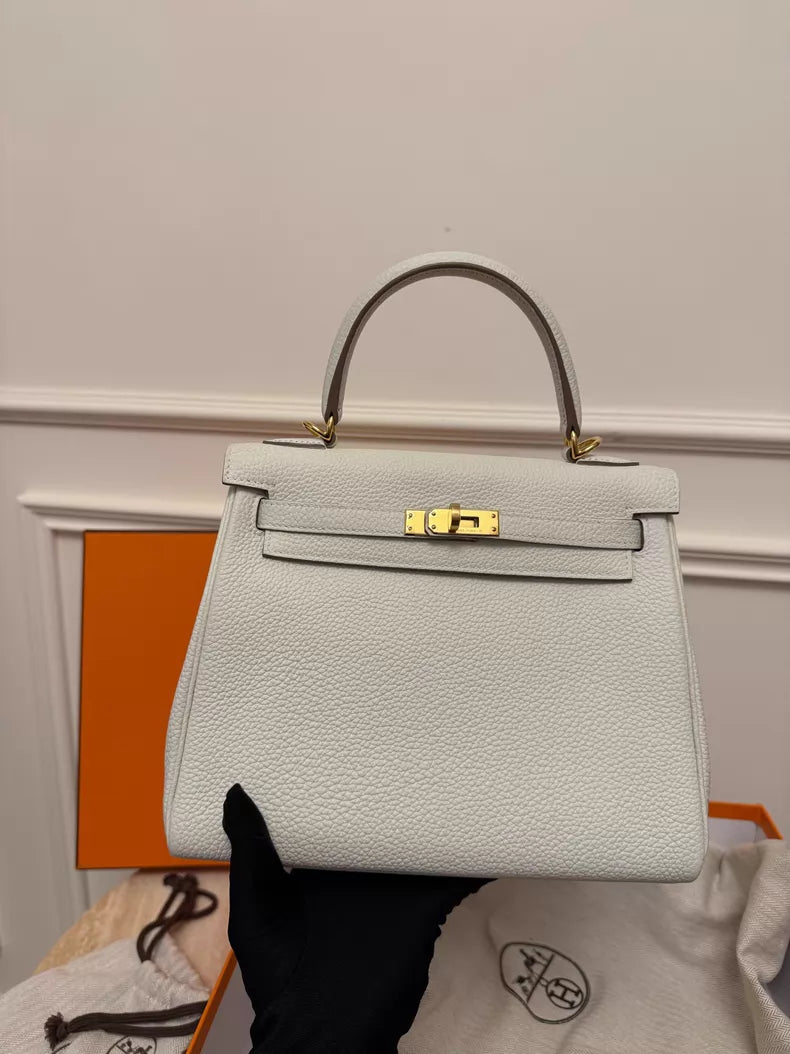 Hermes Hermes kelly25 milk white gold hardware togo