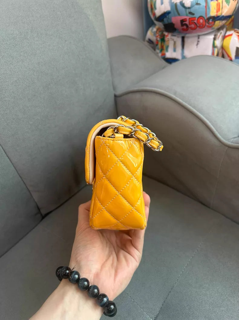 Chanel cf mini pink patent leather 17