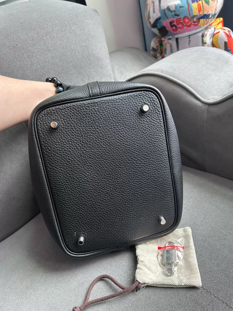 Hermes Picotin 22 black silver hardware B tc