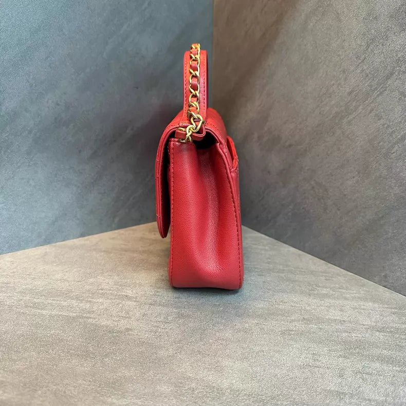 Chanel Chanel 19bag red 28