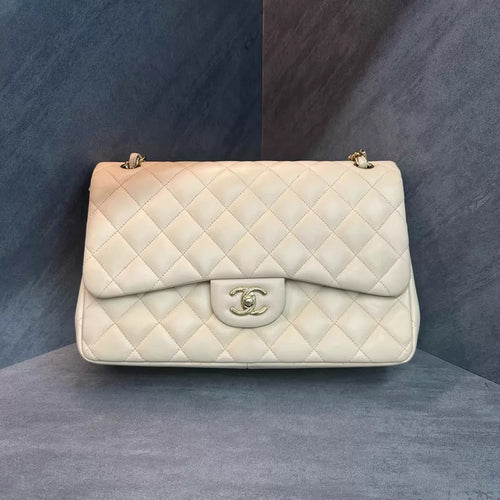 Chanel cf jumbo milk tea lambskin 15