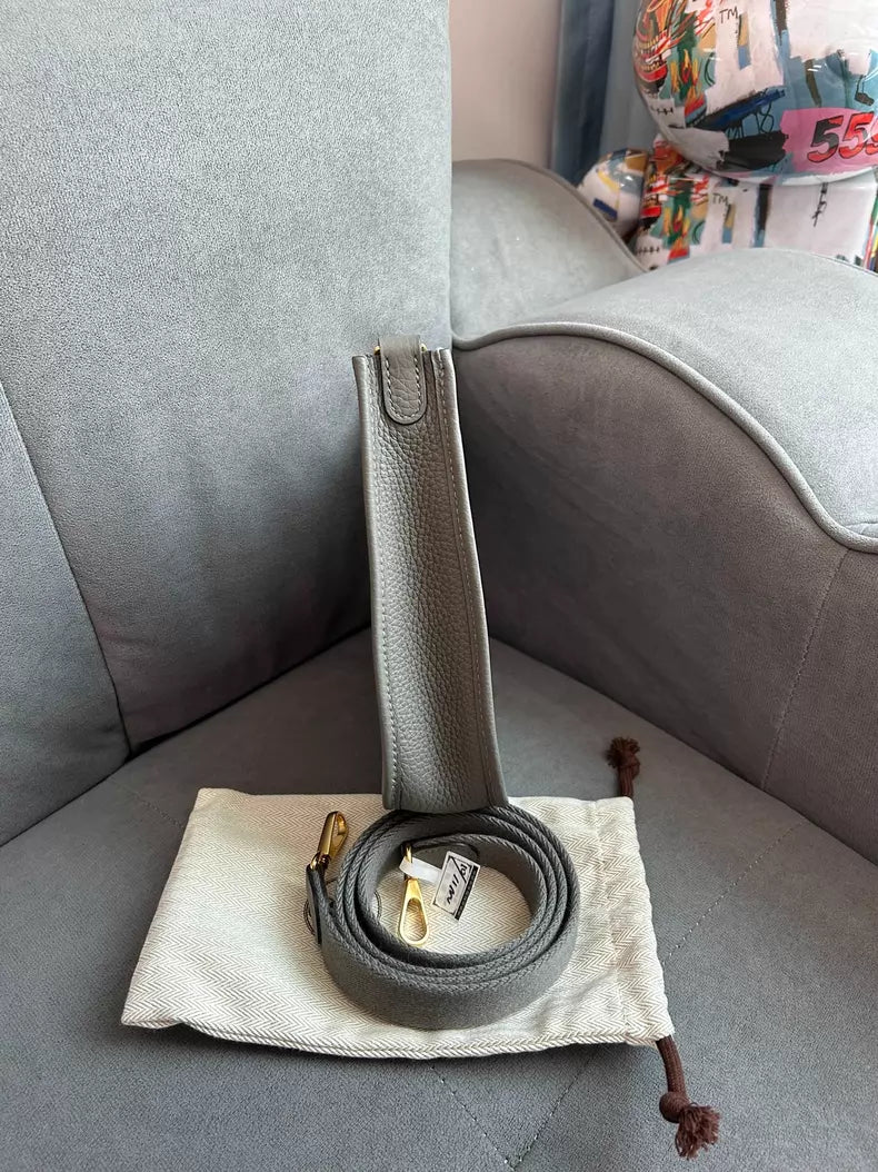 99 B HERMES Hermes Mini Evelyne