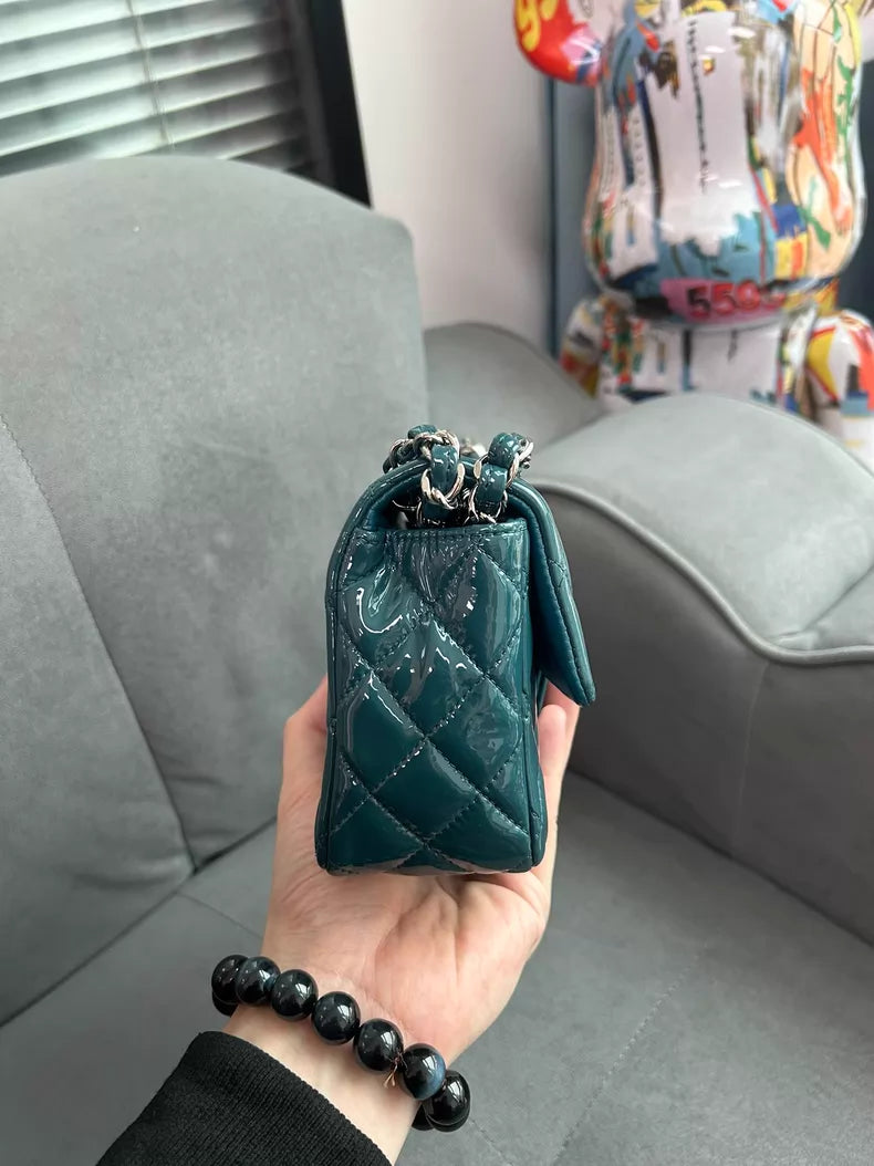 Chanel Chanel cf mini patent leather